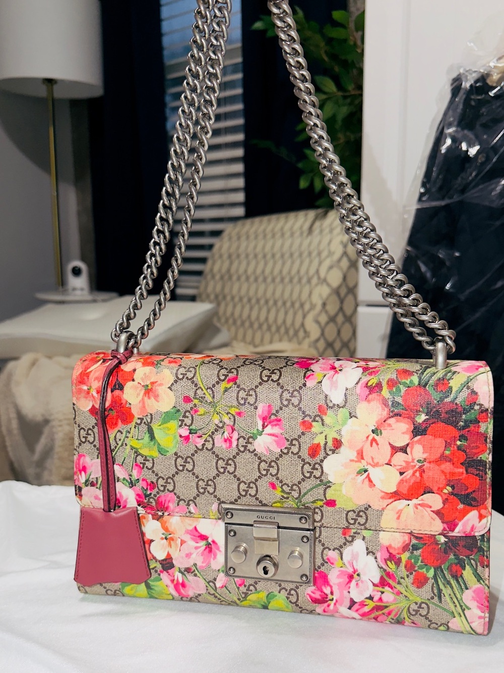 Gucci Floral GG Supreme Shoulder Bag in Pink and Green